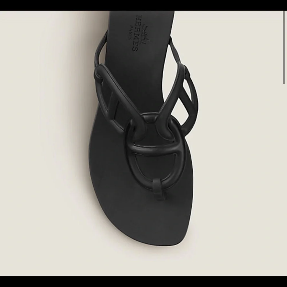 Sandals - Picture 4 of 4